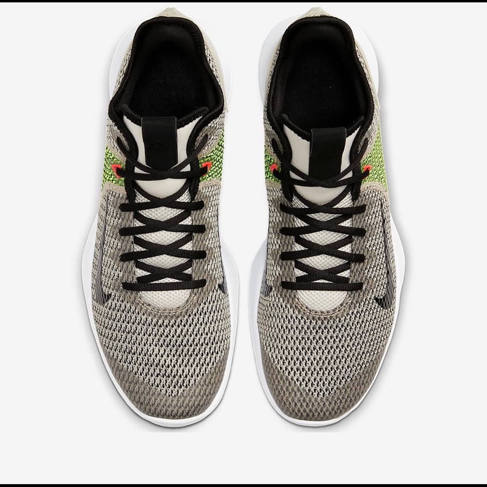 New Nike Lebron Witness 4 Basketball Volleyball Shoes… Gem